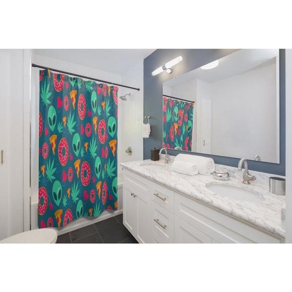 Cute Alien Pattern Stylish Design 71" x 74" Elegant Waterproof Shower Curtain fo - Picture 3 of 3